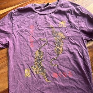 Urban outfitter Tiger purple T-shirt